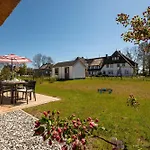 Inseldomizil Stolpe - Urlaub Unter Reet Auf Usedom *