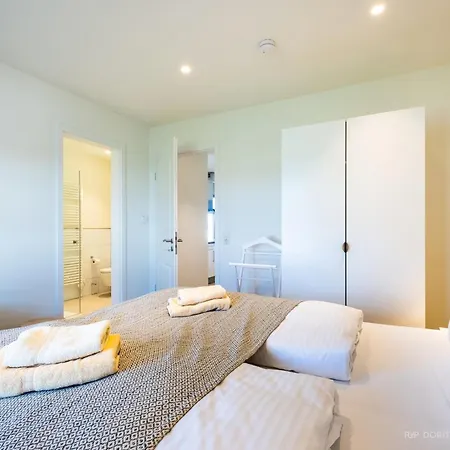 Inseldomizil Stolpe - Urlaub Unter Reet Auf Usedom *