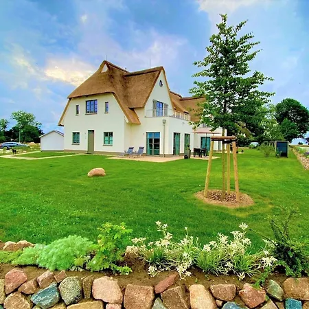 Holiday home Inseldomizil Stolpe - Urlaub Unter Reet Auf Usedom *