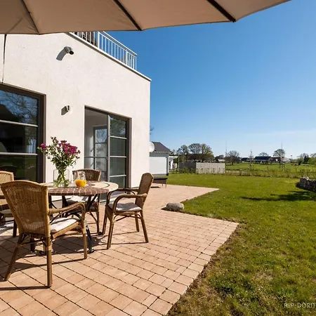 Inseldomizil Stolpe - Urlaub Unter Reet Auf Usedom * Stolpe auf Usedom