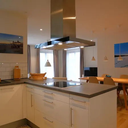 Inseldomizil Stolpe - Urlaub Unter Reet Auf Usedom * Stolpe auf Usedom