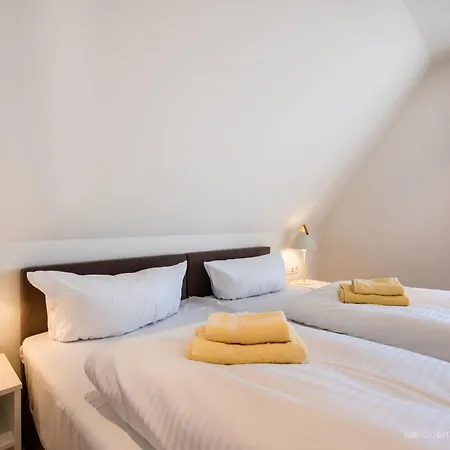 Holiday home Inseldomizil Stolpe - Urlaub Unter Reet Auf Usedom Stolpe auf Usedom