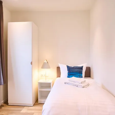 Holiday home Inseldomizil Stolpe - Urlaub Unter Reet Auf Usedom Stolpe auf Usedom