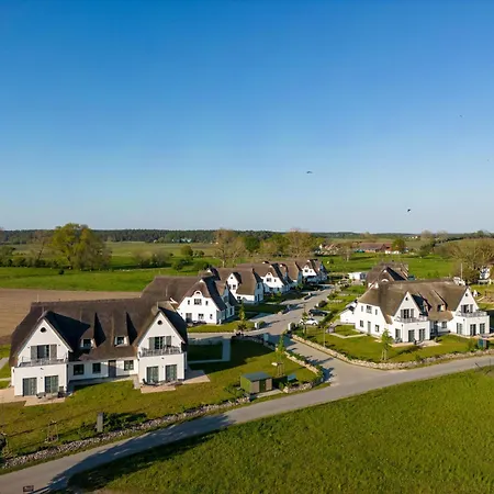 Inseldomizil Stolpe - Urlaub Unter Reet Auf Usedom * Stolpe auf Usedom
